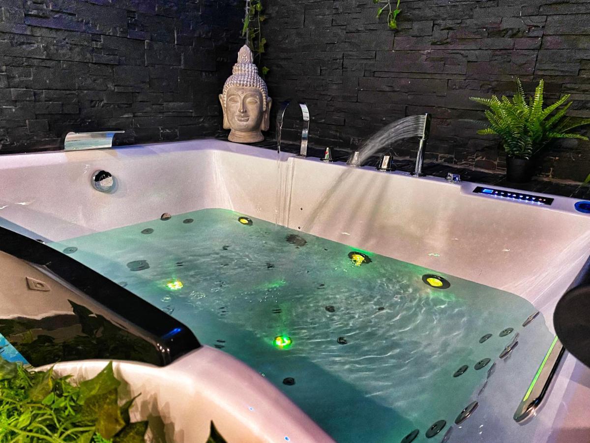 Suite Jacuzzi Privatif Plage Des Catalans Μασσαλία Εξωτερικό φωτογραφία