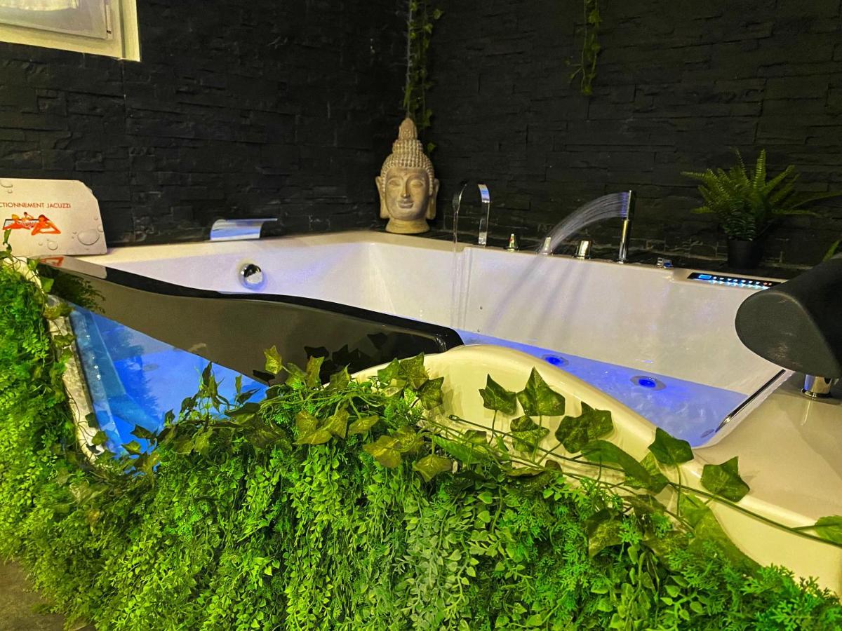 Suite Jacuzzi Privatif Plage Des Catalans Μασσαλία Εξωτερικό φωτογραφία